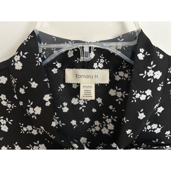 Tamara H. Floral Blouse With Tie Neck Size M - Picture 5 of 7
